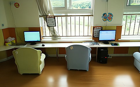 RFID應(yīng)用于自助借書(shū)臺(tái) RFID應(yīng)用于自助借書(shū)臺(tái)